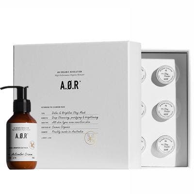 DETOX & BRIGHTEN CLAY MASK
