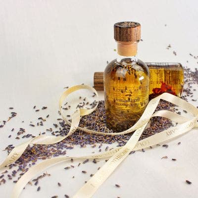 TRANQUIL ISLE RELAXING BATH & SHOWER OIL
