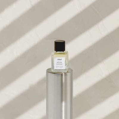 PARFUM EXTRAIT - WHITE VETIVER